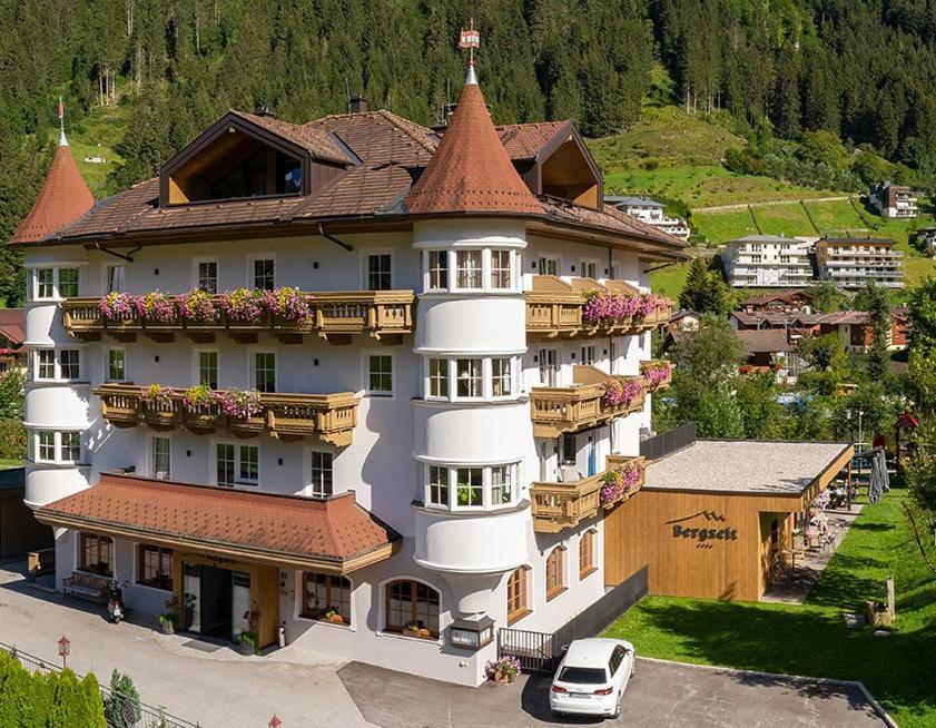 Hotel Bergzeit Гросарль Екстер'єр фото
